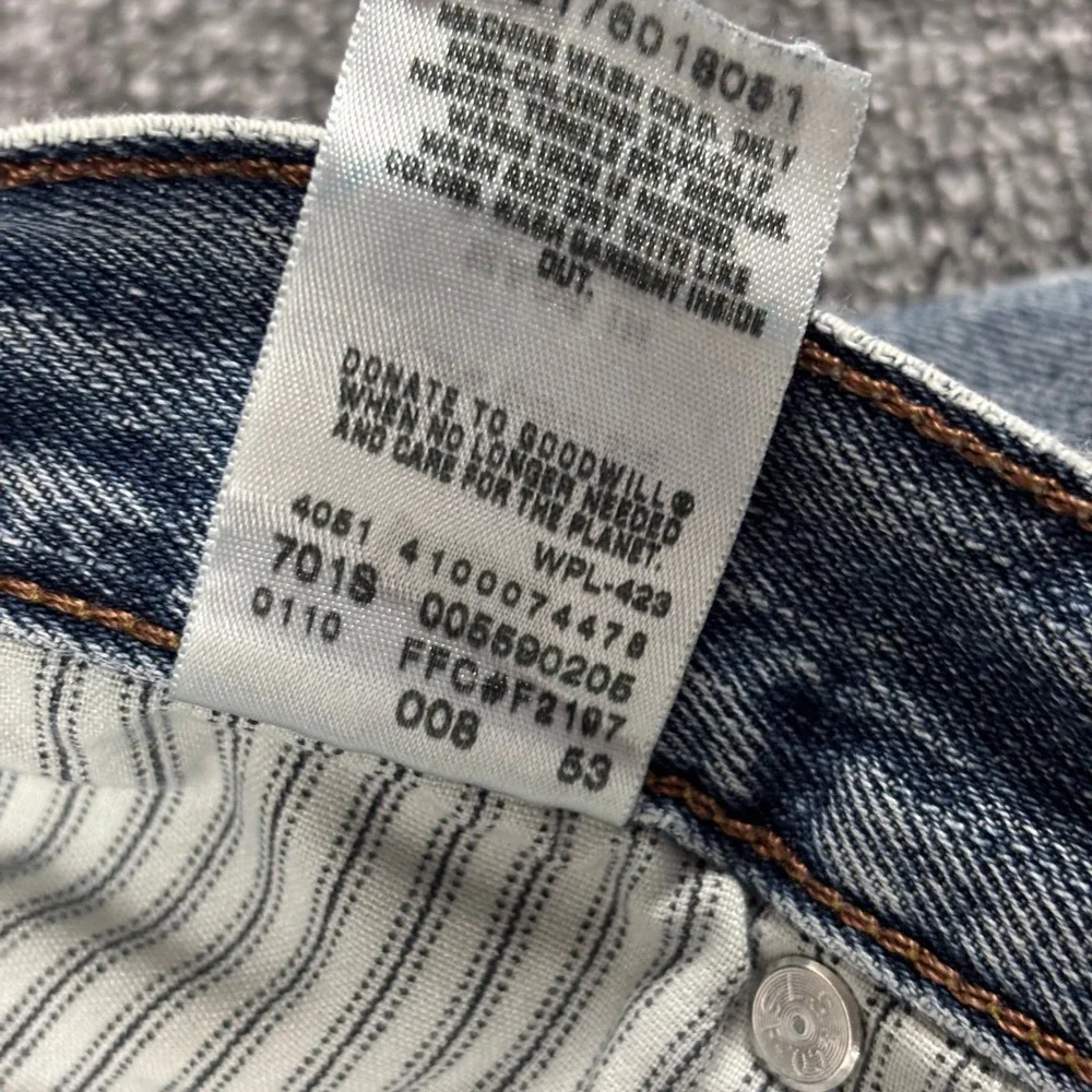 Levi's Classic Relaxed Straight 559 Jeans Medium Wash Denim Blue 36x30